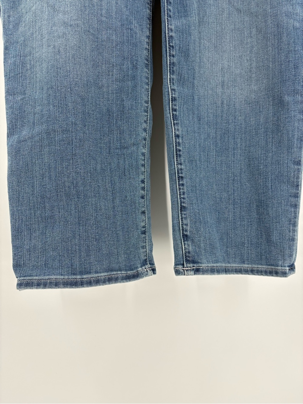 Chicos So Slimming Girlfriend Slim Leg Jeans Denim Plus Size 16 Women NWT - Picture 4 of 13